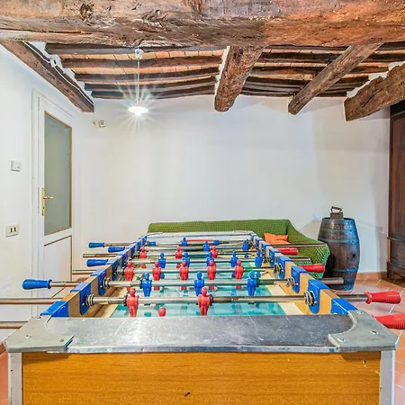In With Private Pool, Cleaning Included